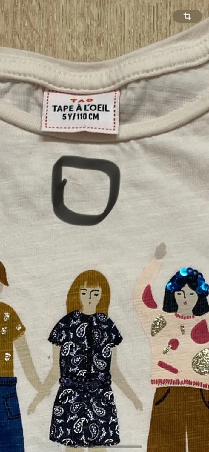 T-shirt manches courtes . - photo numéro 4