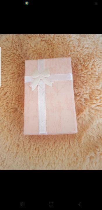 Bijoux en acier inoxydable, collier , bracelet  et boucles d'oreilles