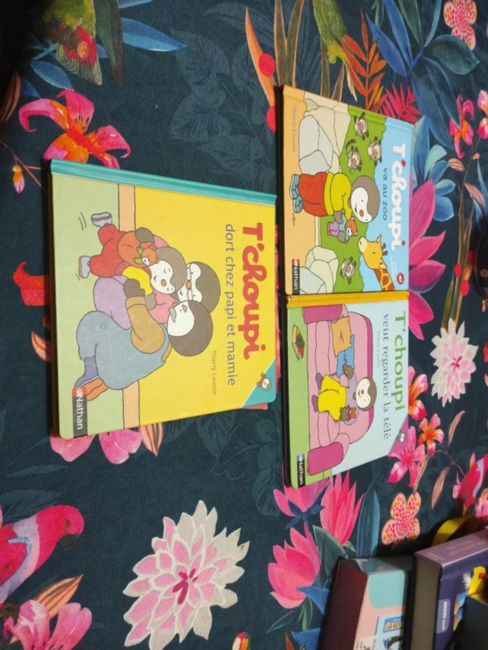 Lot de 3 livres T'choupi