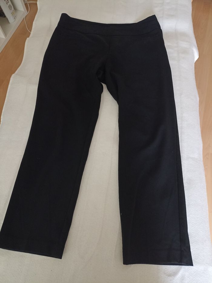 Superbe pantalon noir jacqueline Riu taille 42