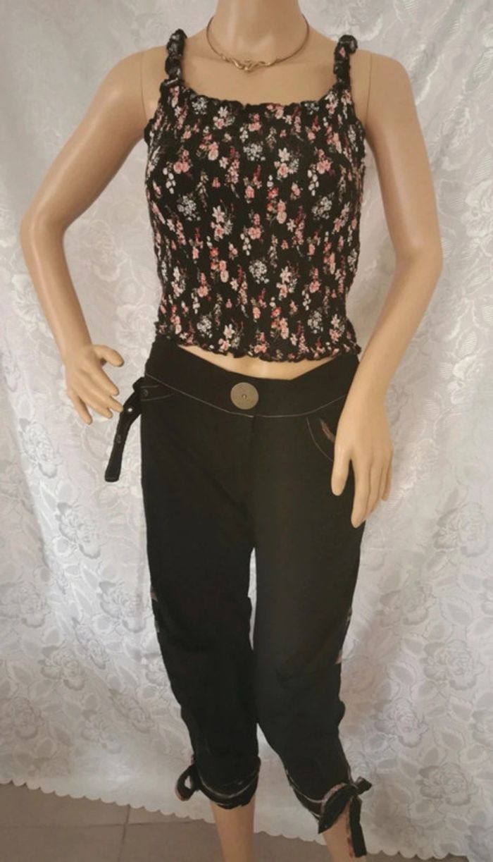 Pantacourt noir et rose – Taille 36. La Mode Est À Vous - photo numéro 2