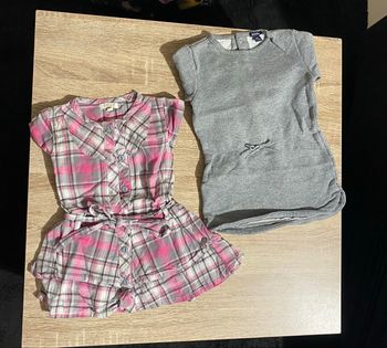 Lot 2 robes