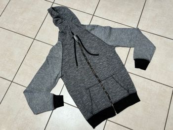Sweat capuche S