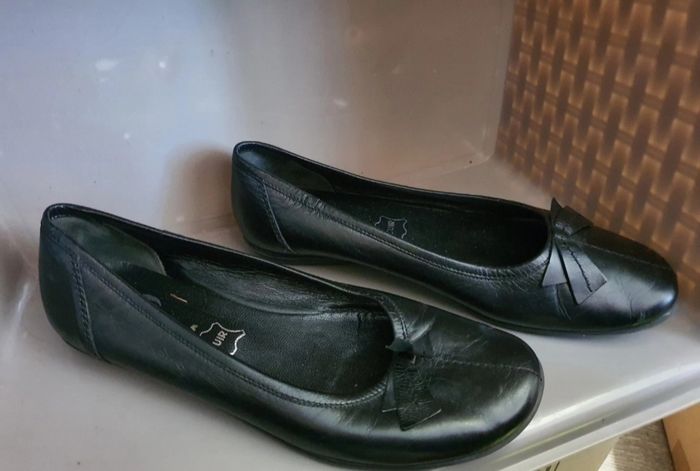 Ballerine bata cuir 39