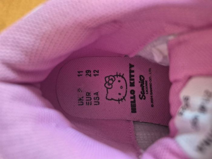 Basket hello kitty en 29 - photo numéro 4