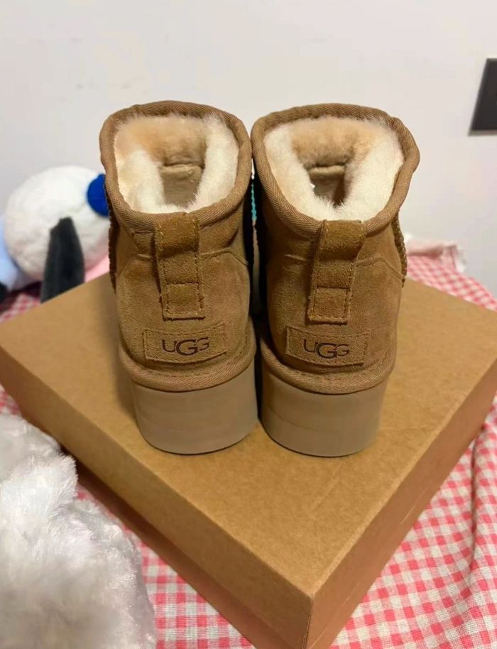 Neu. Ugg mini Platform Snow boots - photo numéro 3