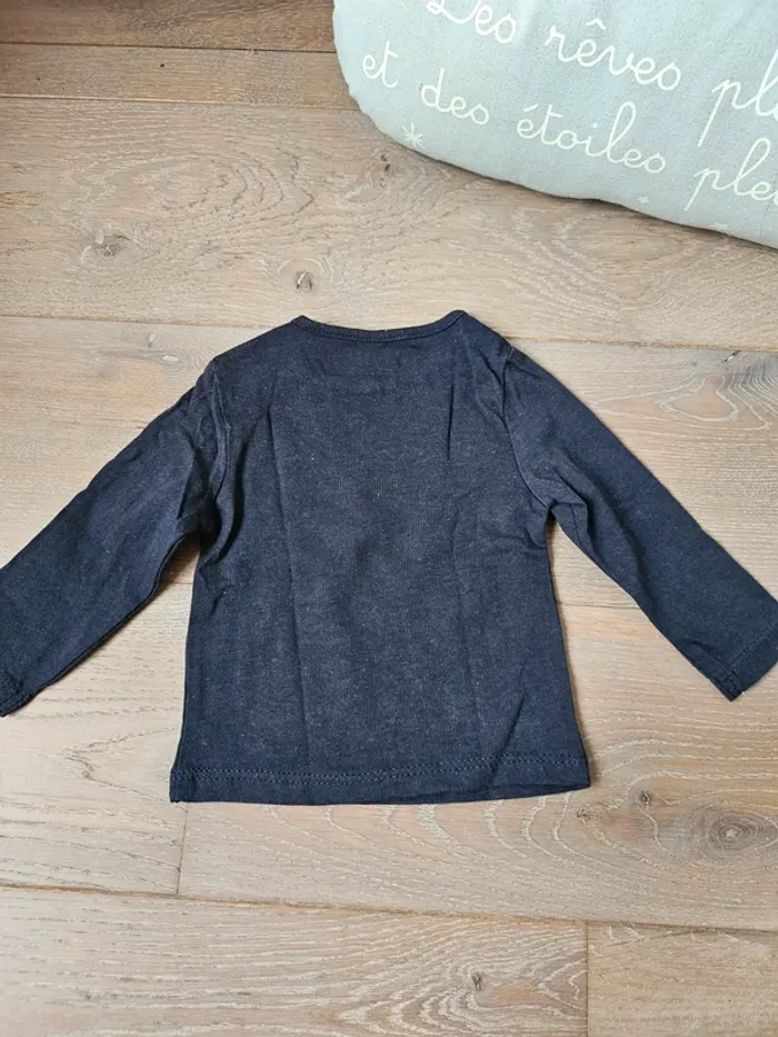Lot 4 Tshirt manches longues 1 mois - photo numéro 3