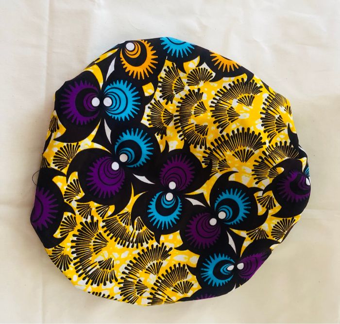bonnet en tissu wax 1 - photo numéro 2