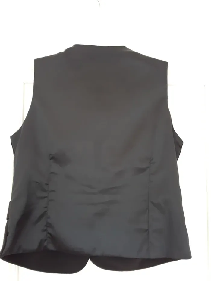 Gilet - photo numéro 2