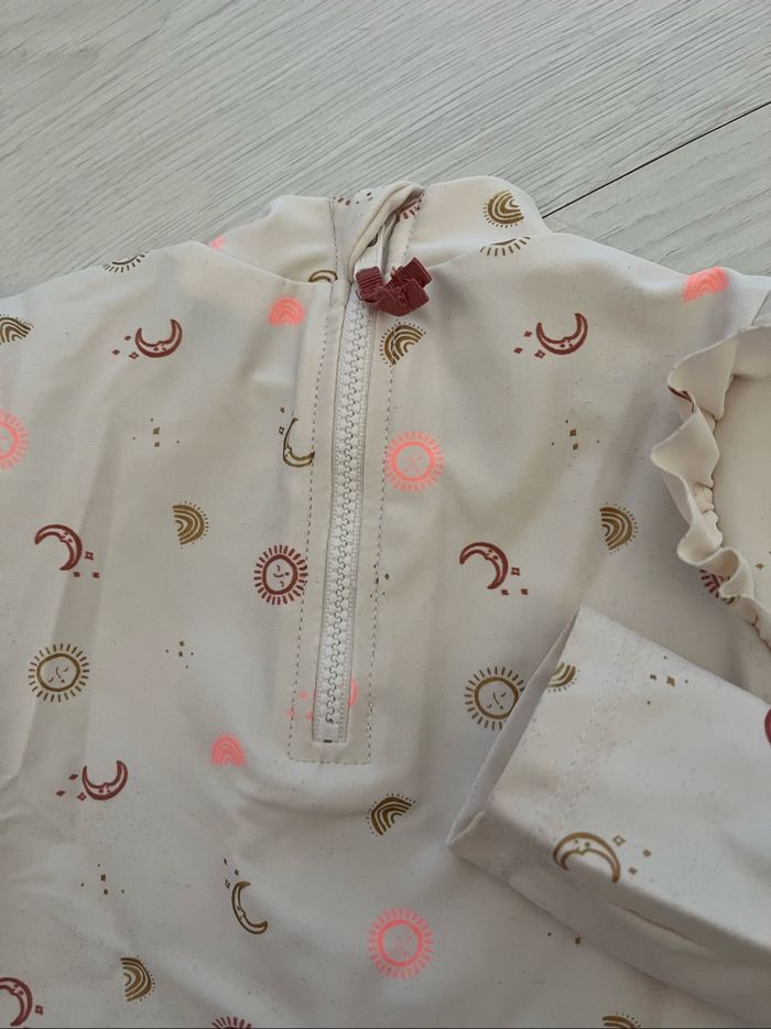 Maillot anti uv manche longue 18mois - photo numéro 4