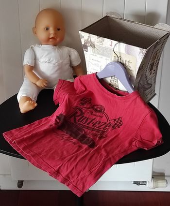 T-shirt Cars garçon rouge – taille 4 ans  ⭐