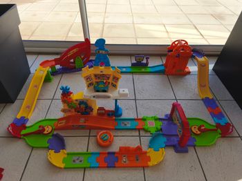 Grand circuit tut tut bolide