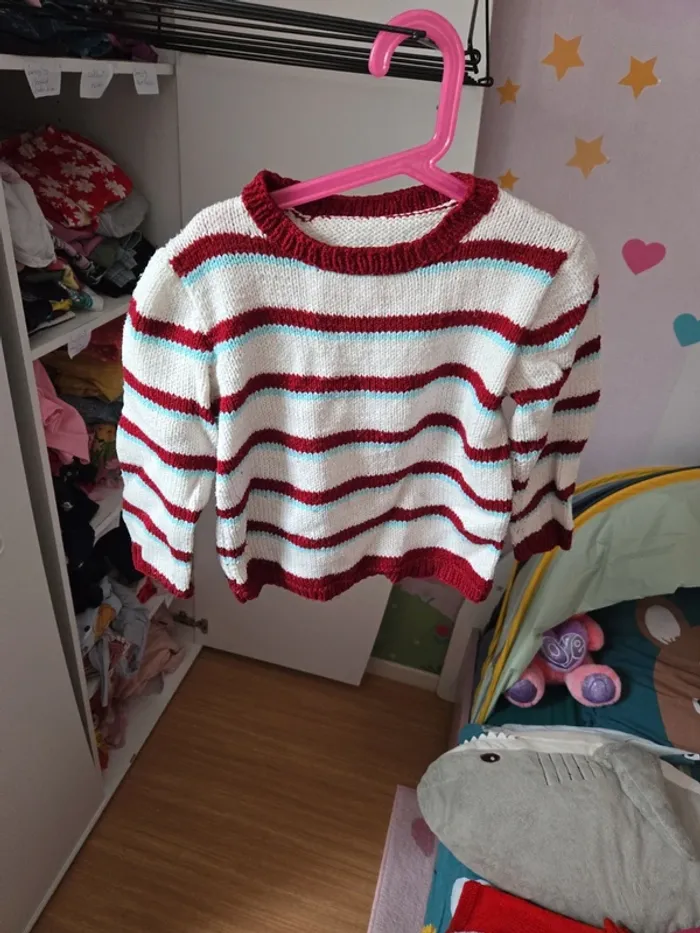 Pull fait main taille 8 ans - photo numéro 2