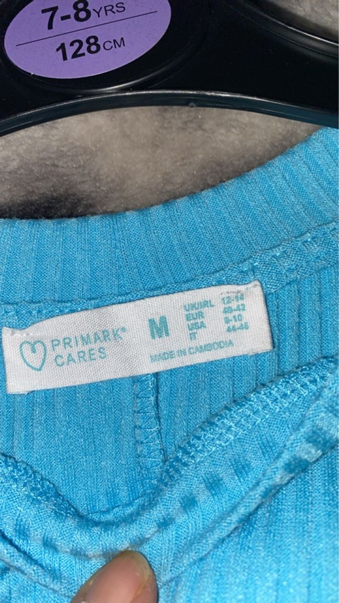 Robe m - photo numéro 2