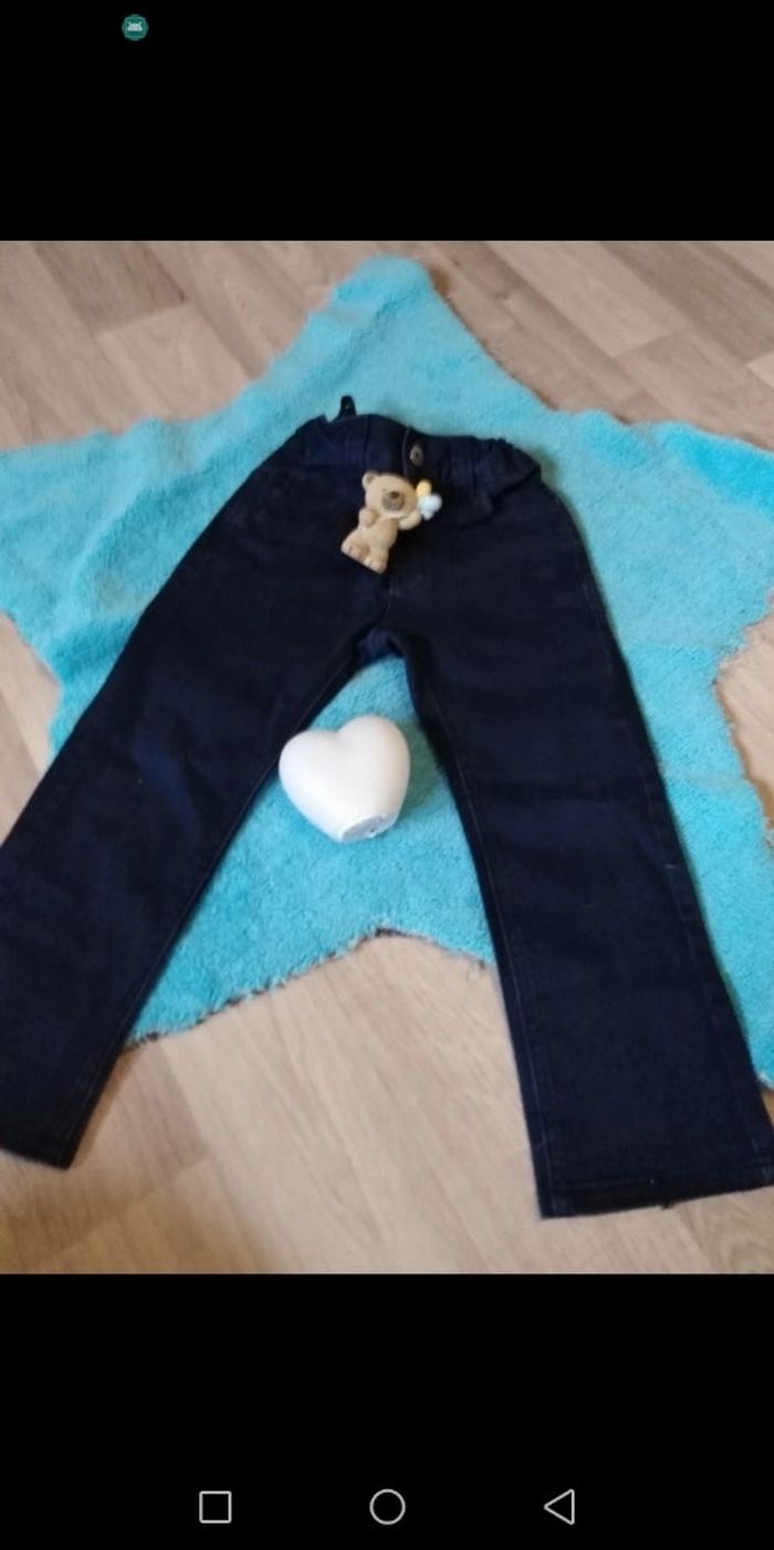 Jean bleu 3 ans
