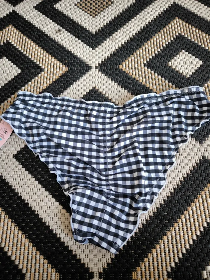 Culotte cheeky à carreaux – Taille L – Neuve avec étiquette - photo numéro 2