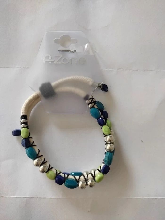 Différents bracelets - photo numéro 4