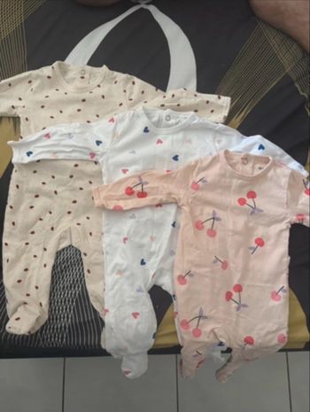 Lot de pyjama bébé