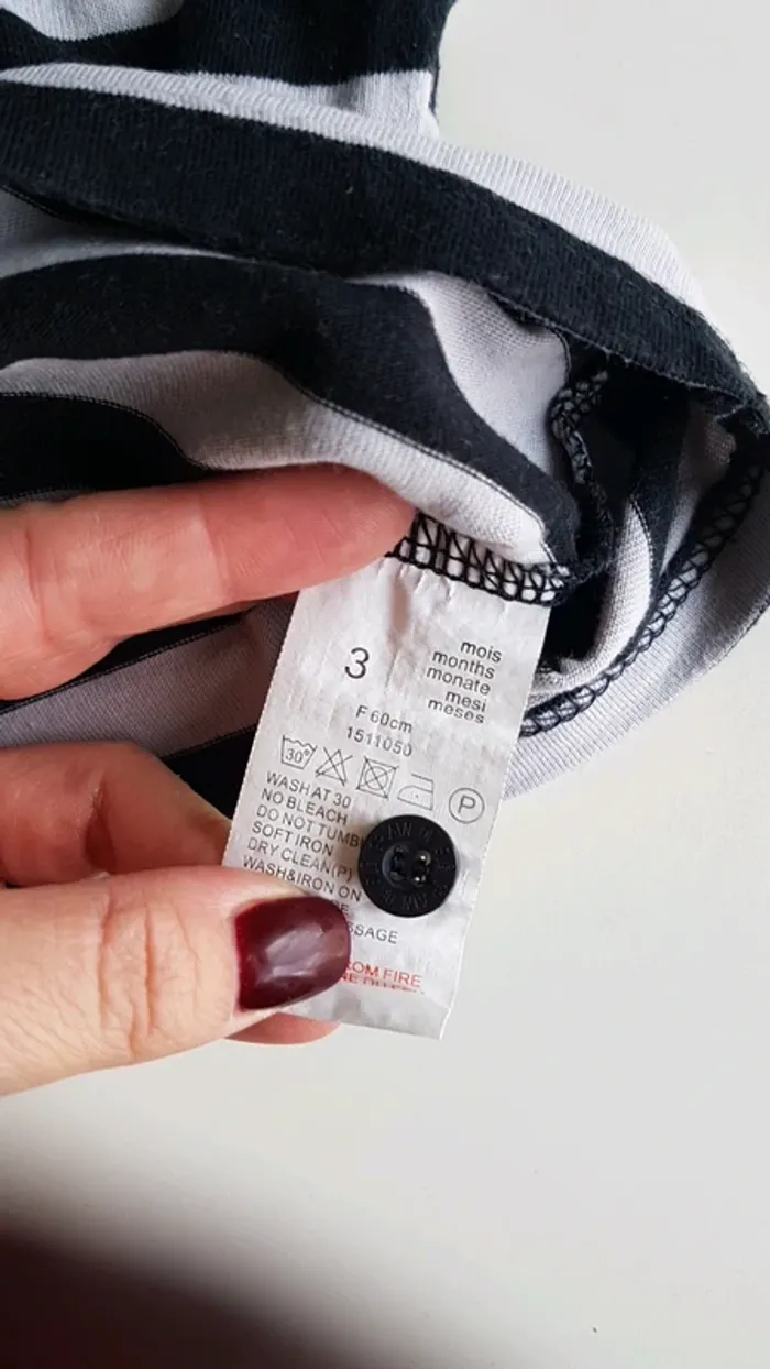 Haut manche longue 3 mois - photo numéro 3