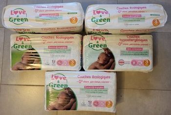 5 paquets de couches love and Green taille 3