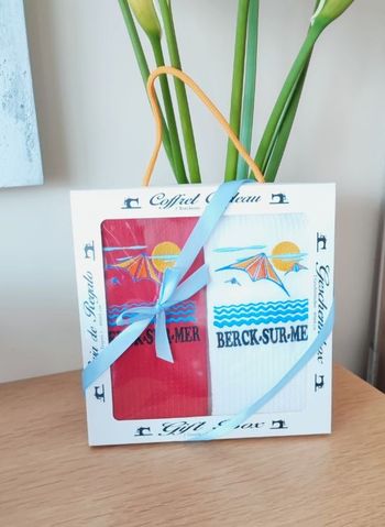 🌾 Coffret Cadeaux 2 torchons brodés "BERCK SUR MER" - Neuf 🌾