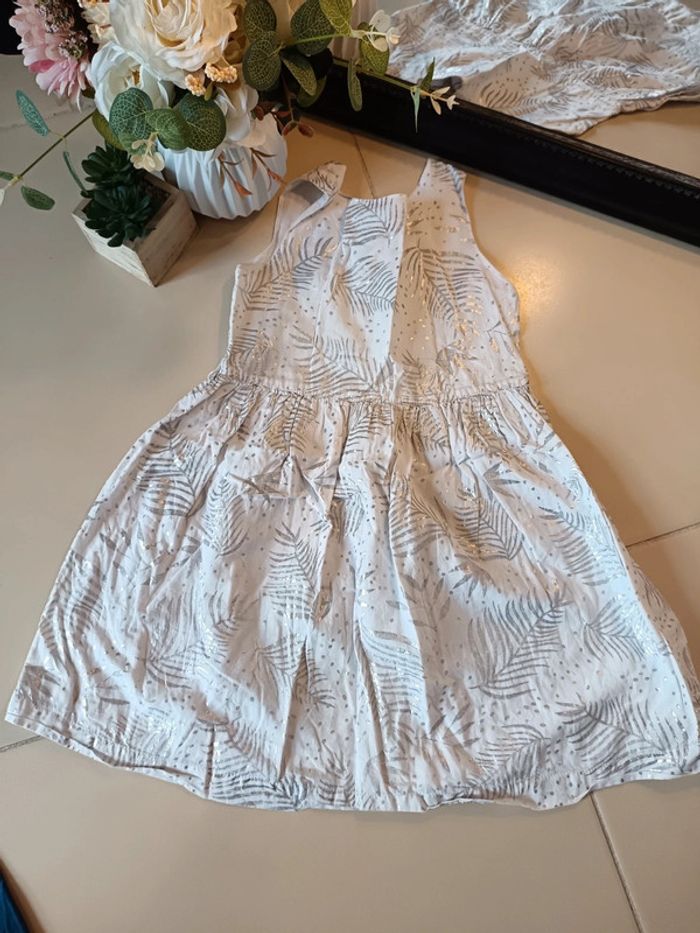 Lot de 5 robes 6 ans - photo numéro 4