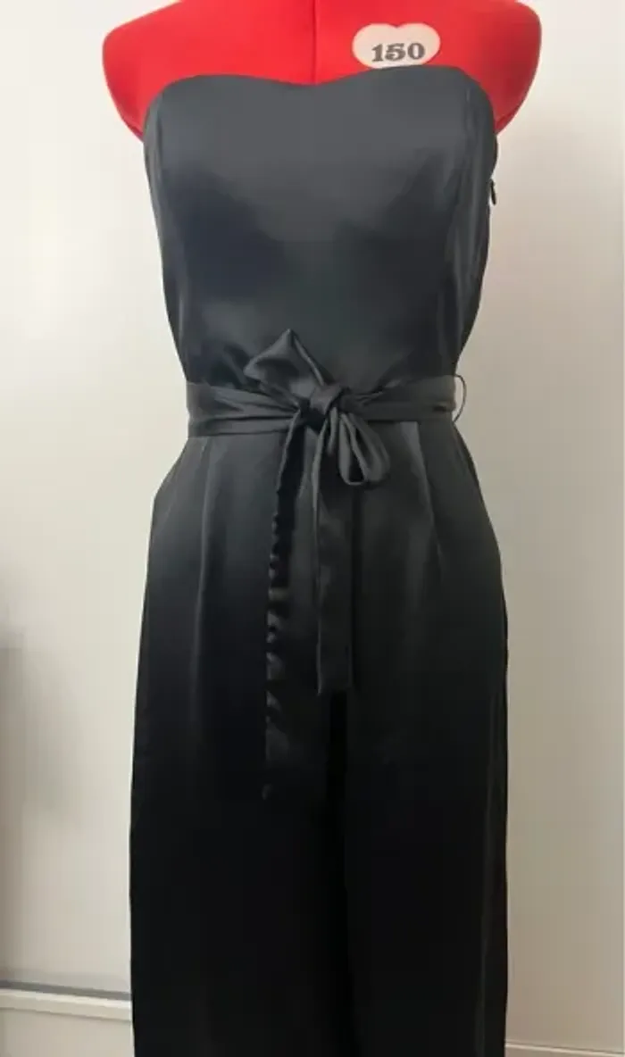 Combinaison fluide bustier satinée noire H&M