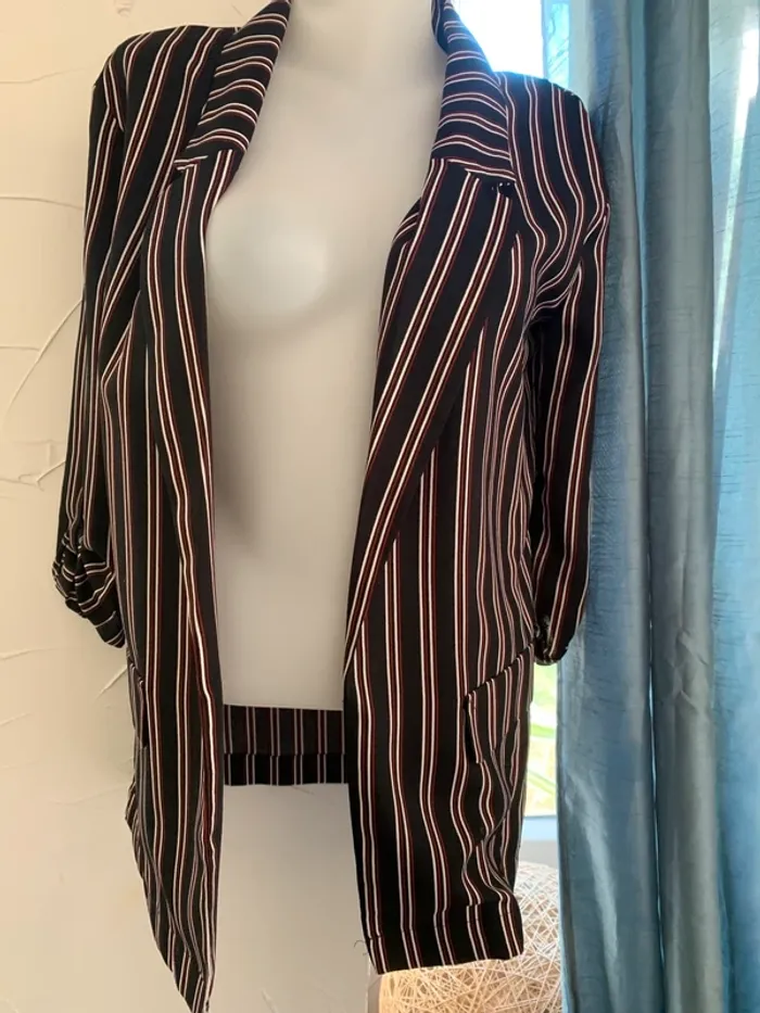 blazer rayé noir rouge blancPinkie taille 38 - photo numéro 2