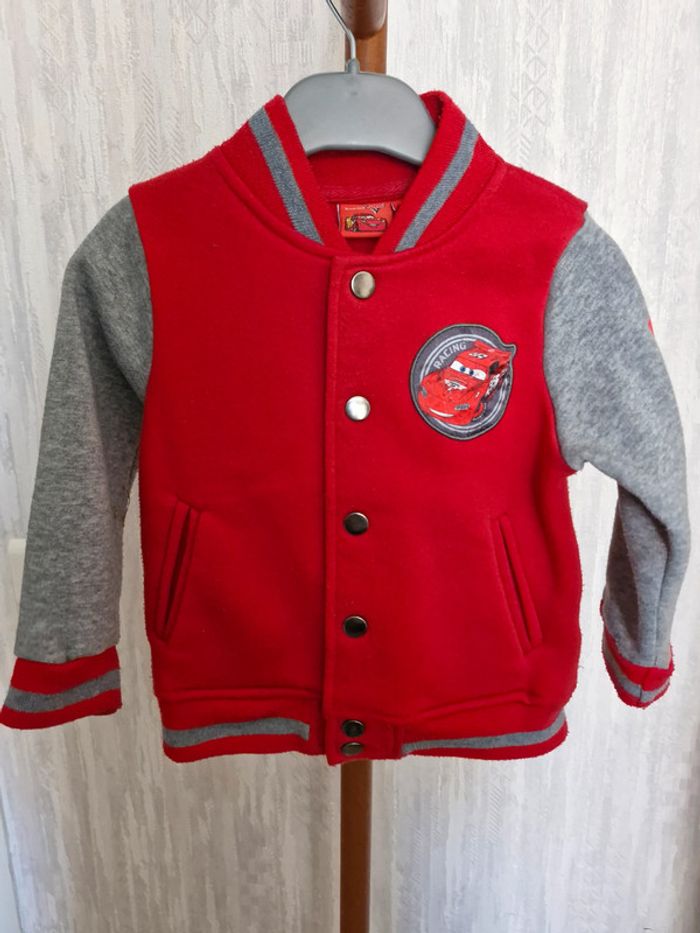 🎯 Veste teddy Cars garçon - Disney Pixar Cars - Taille 3 ans
