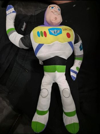 Grande peluche buzz l'éclair