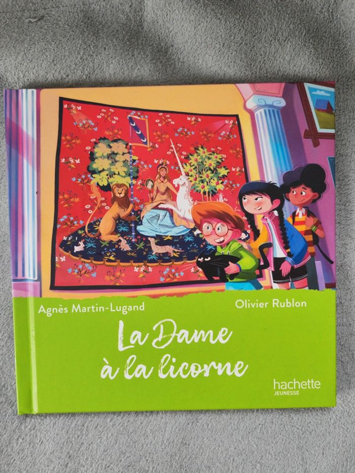 La dame à la licorne livre mcdo 2025