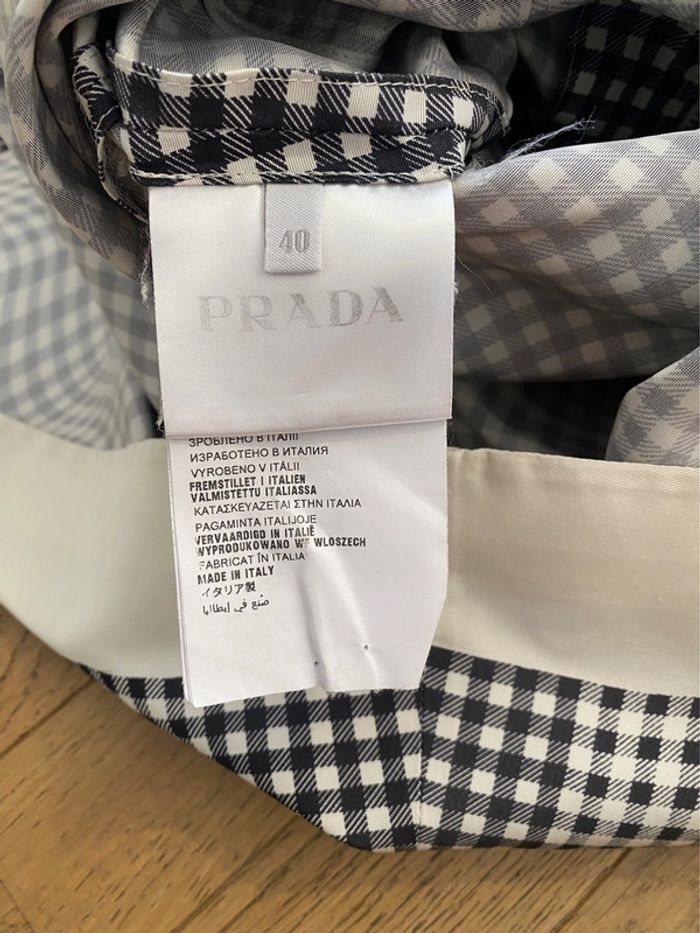 Robe en soie à carreaux noirs et blancs Prada taille 40 IT (36 FR) - photo numéro 6