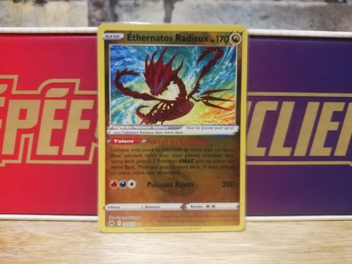 Carte Pokemon Ethernatos Radieux 105/159