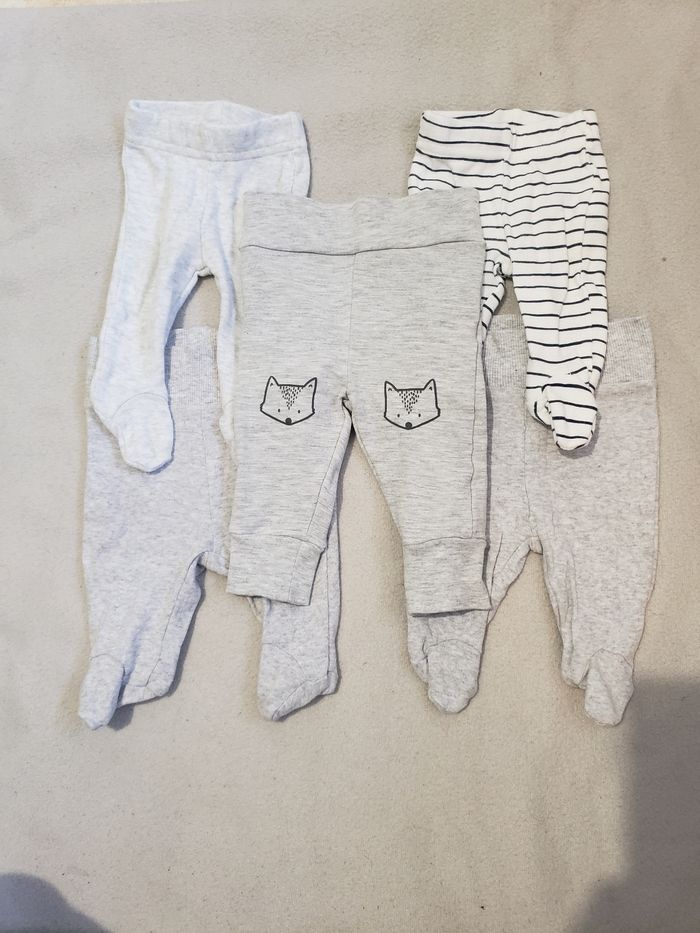 Lot vêtements 0mois - photo numéro 4