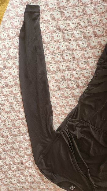 Robe légère manche longue