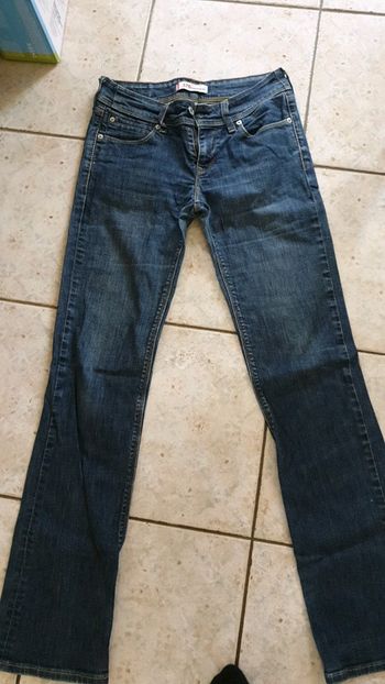 jean Levi's 570