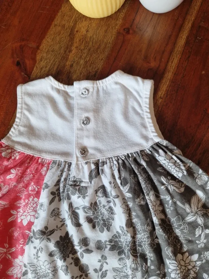 Robe courte légère avec broderie fleur 18 mois - photo numéro 2