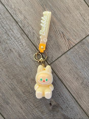 Porte clef labubu lumineux neuf
