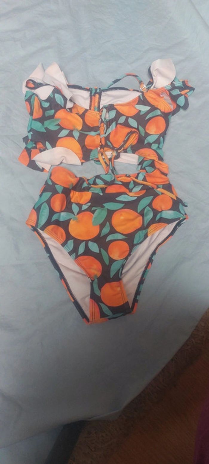 Maillot de bain 2 pieces - photo numéro 3