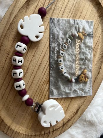 Attache tétine personnalisé