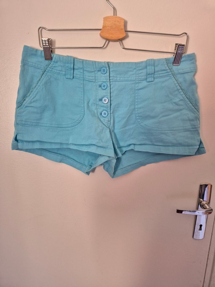 Superbe short taille 42 en coton
