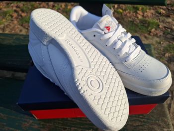 Basket Reebok taille 37