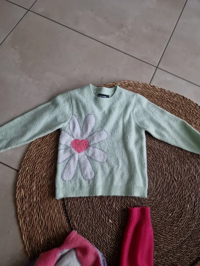 Lot de 3 pulls fille taille 4 ans - photo numéro 4