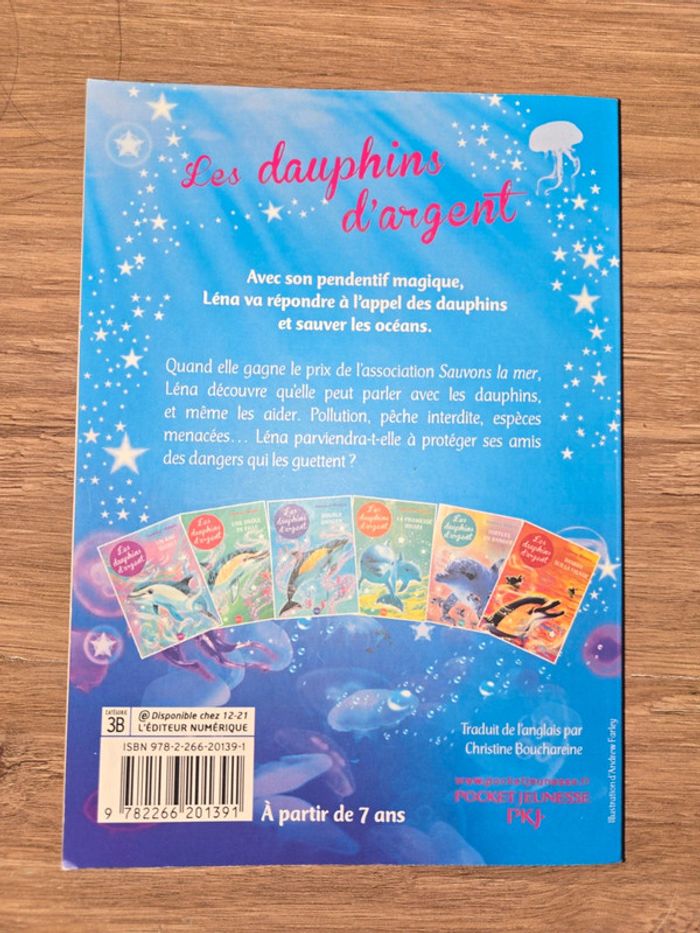 Livre "les dauphins d'argent" - photo numéro 2