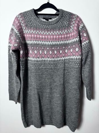 Robe pull ESMARA gris et rose esprit nordique 