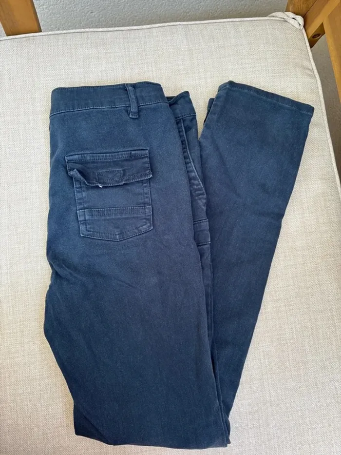 Chino bleu marine