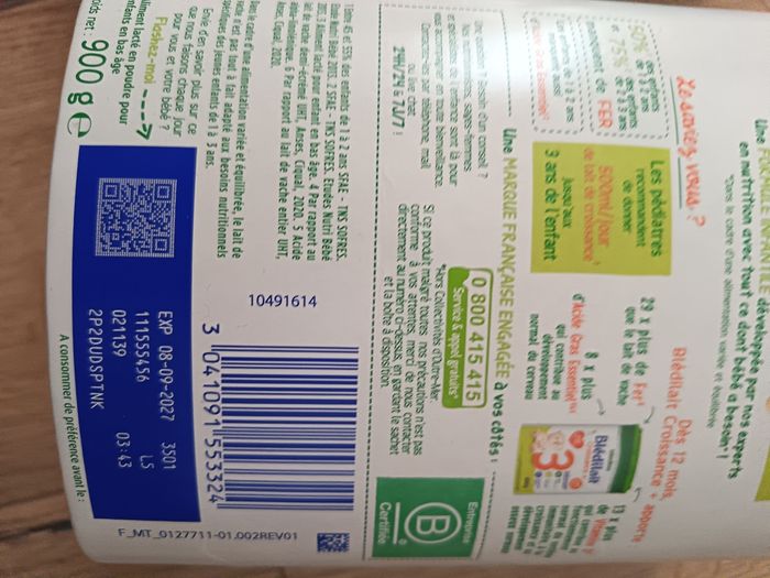 Lot de lait 3 age et biberon - photo numéro 2