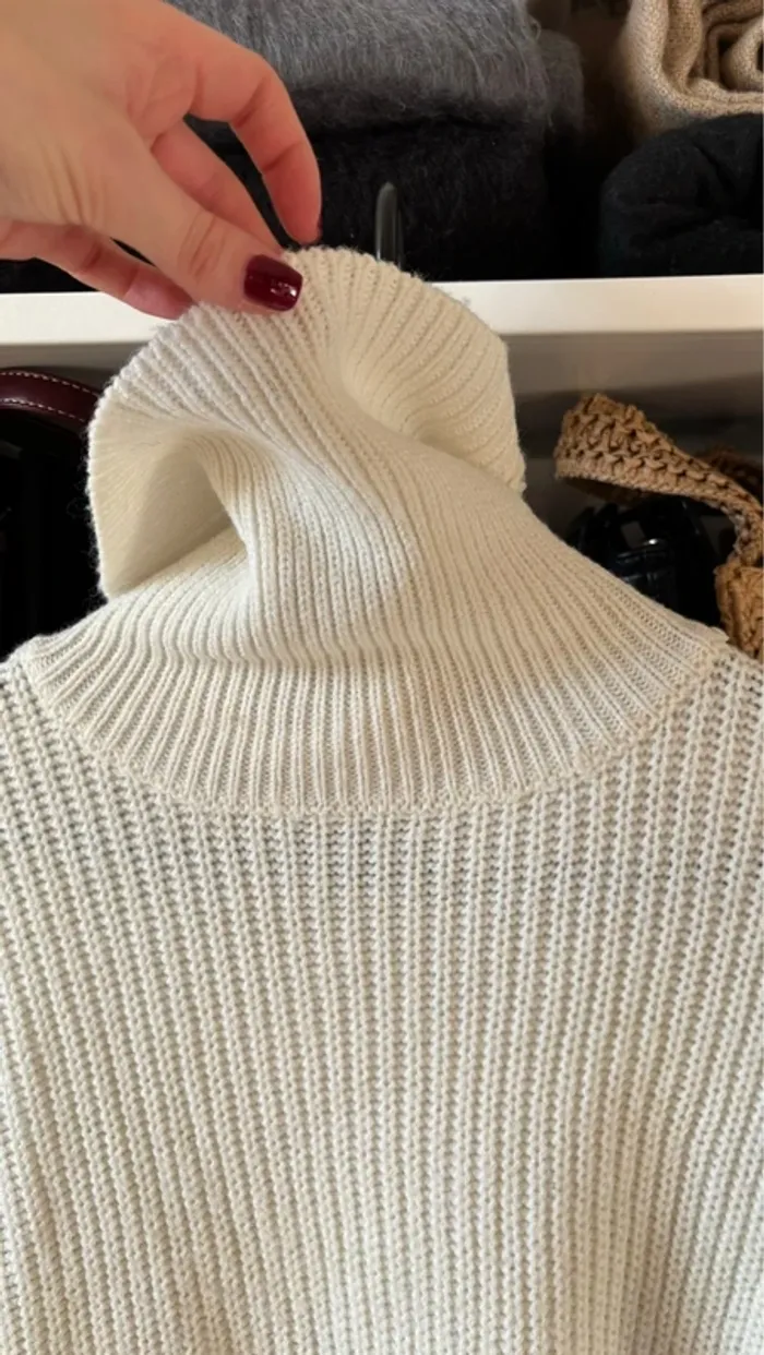 Gros pull en maille avec col roulé - photo numéro 3
