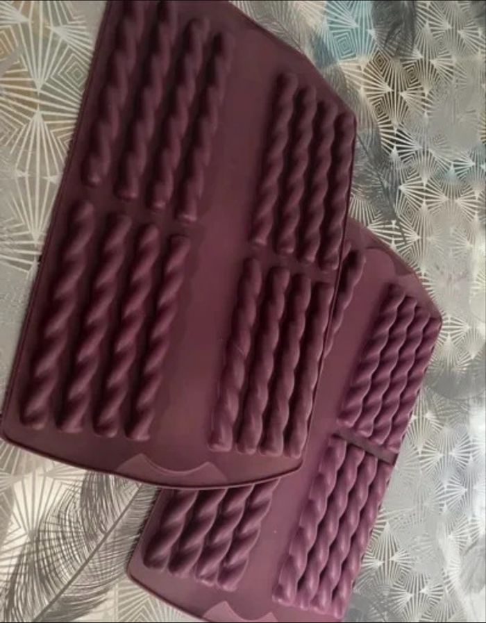 Moule Torsade Tupperware