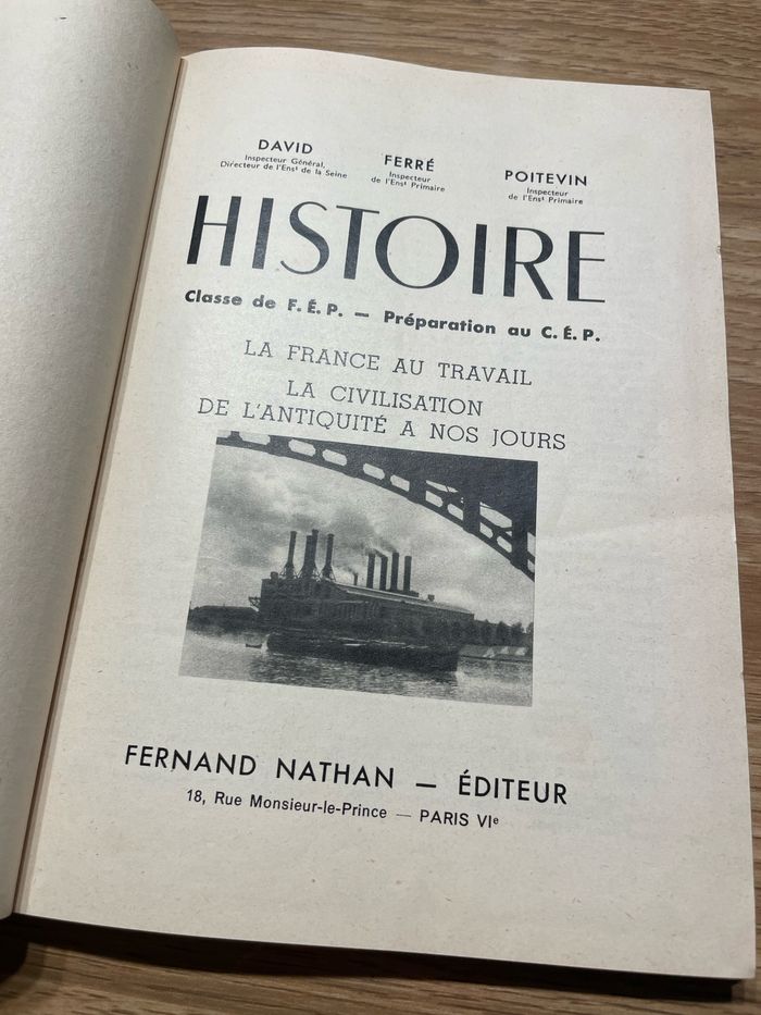 Livre d’histoire - photo numéro 4